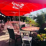 לינה וארוחת בוקר Naturfreundehaus Wallersee Helming