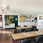 Naturfreundehaus Wallersee לינה וארוחת בוקר Helming