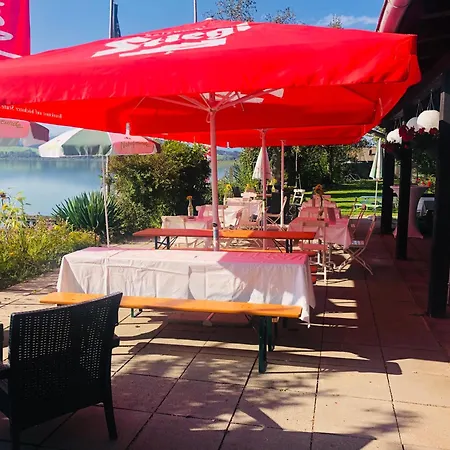 Bed & Breakfast Naturfreundehaus Wallersee *